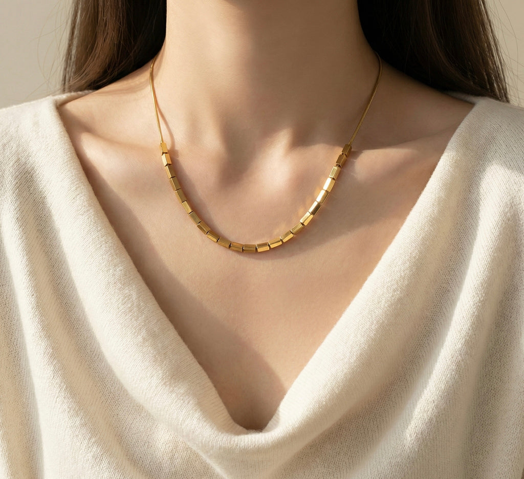 Aurex Barline Necklace