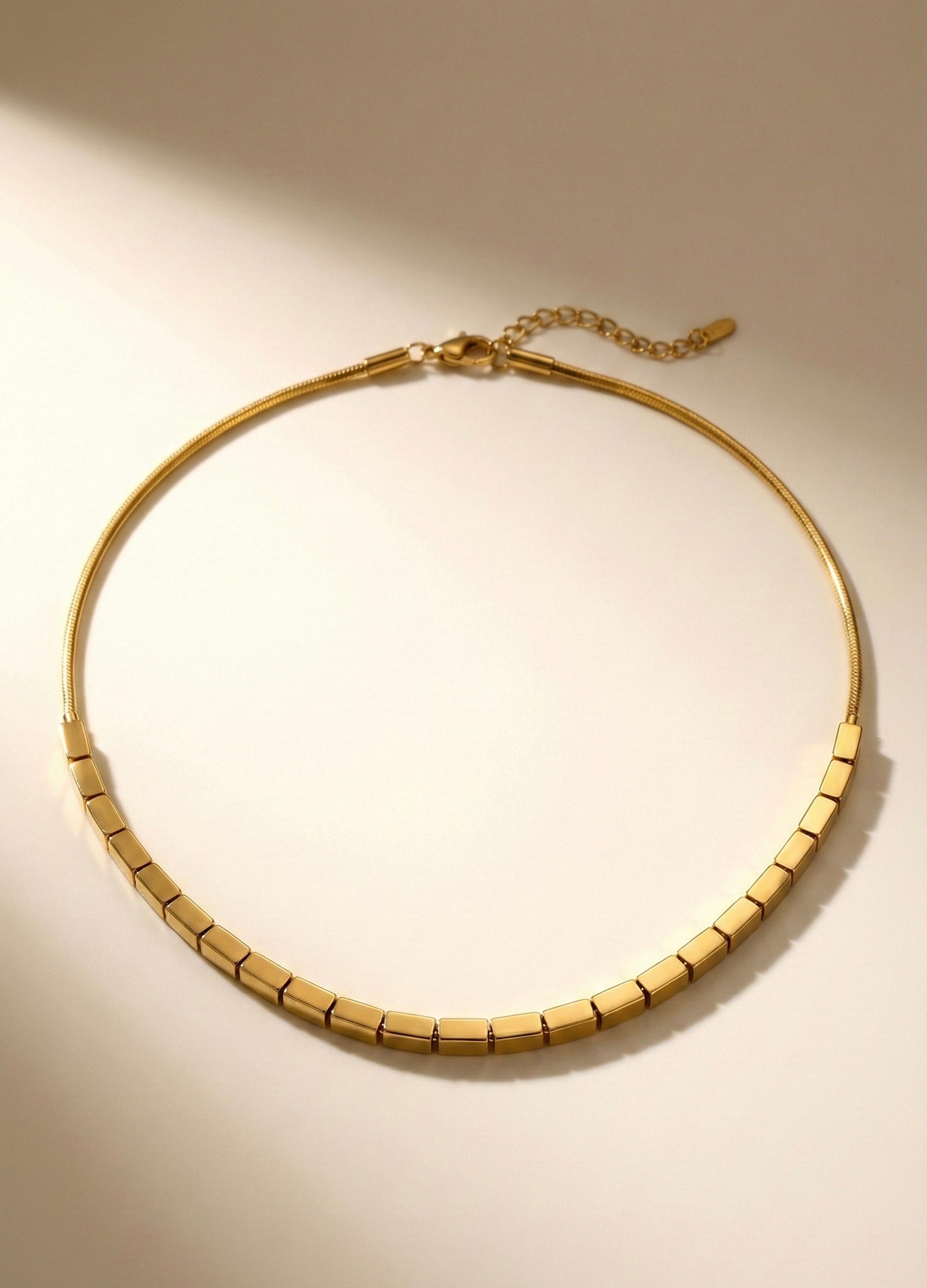 Aurex Barline Necklace