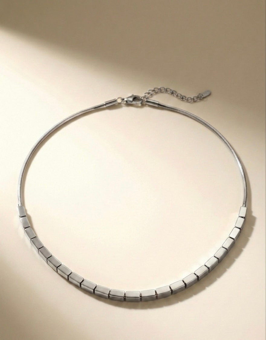 Aurex Barline Necklace