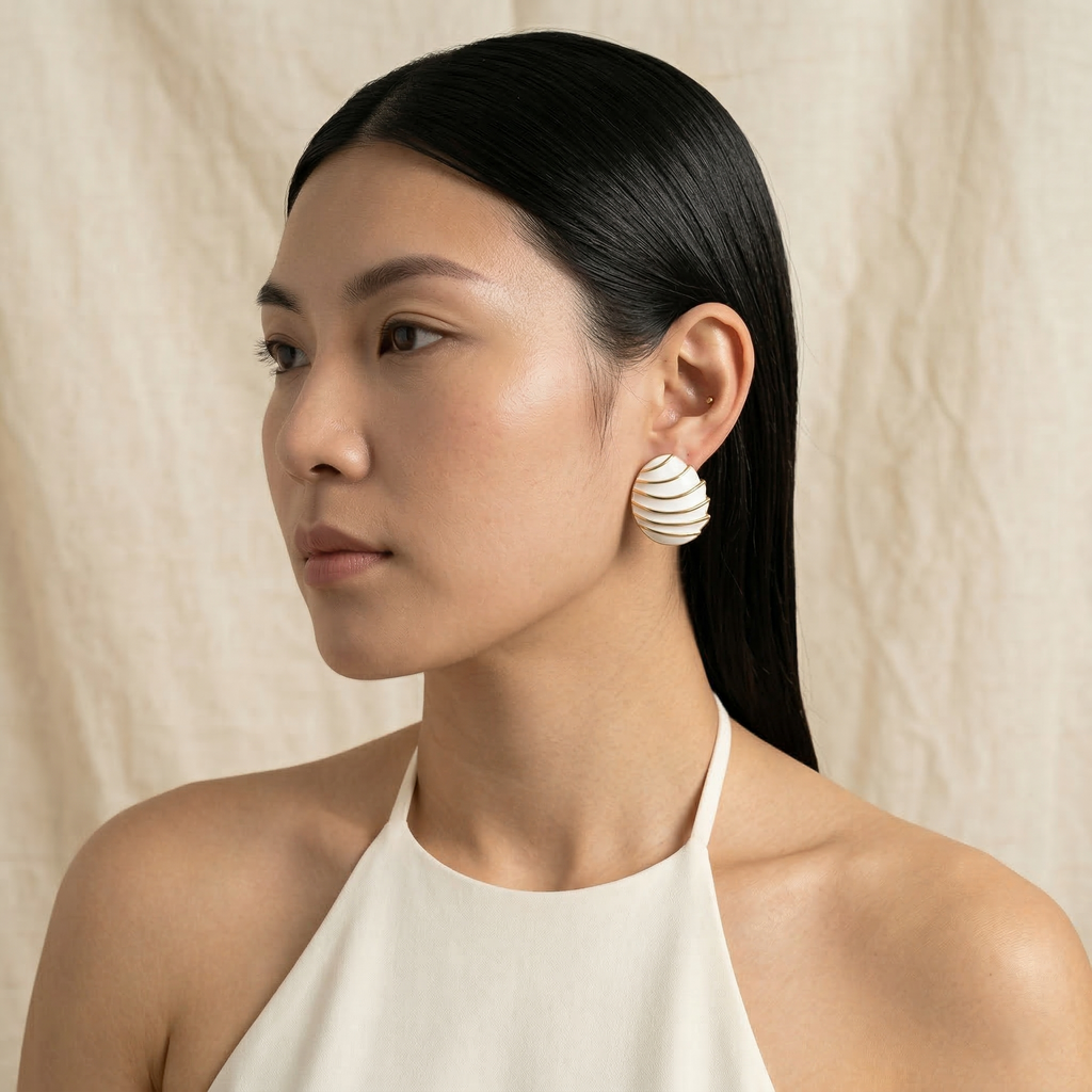 Mariselle Shell Studs
