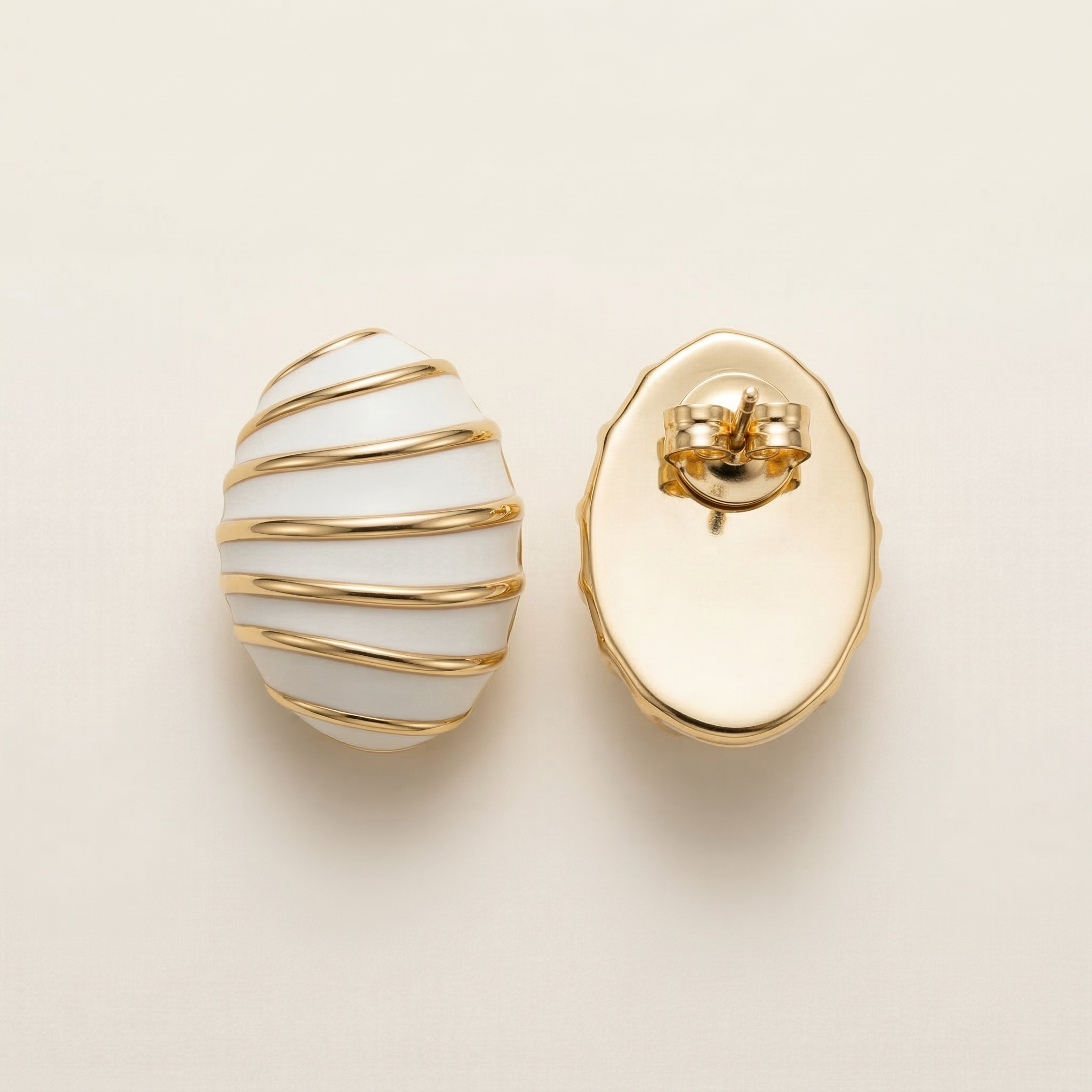 Mariselle Shell Studs