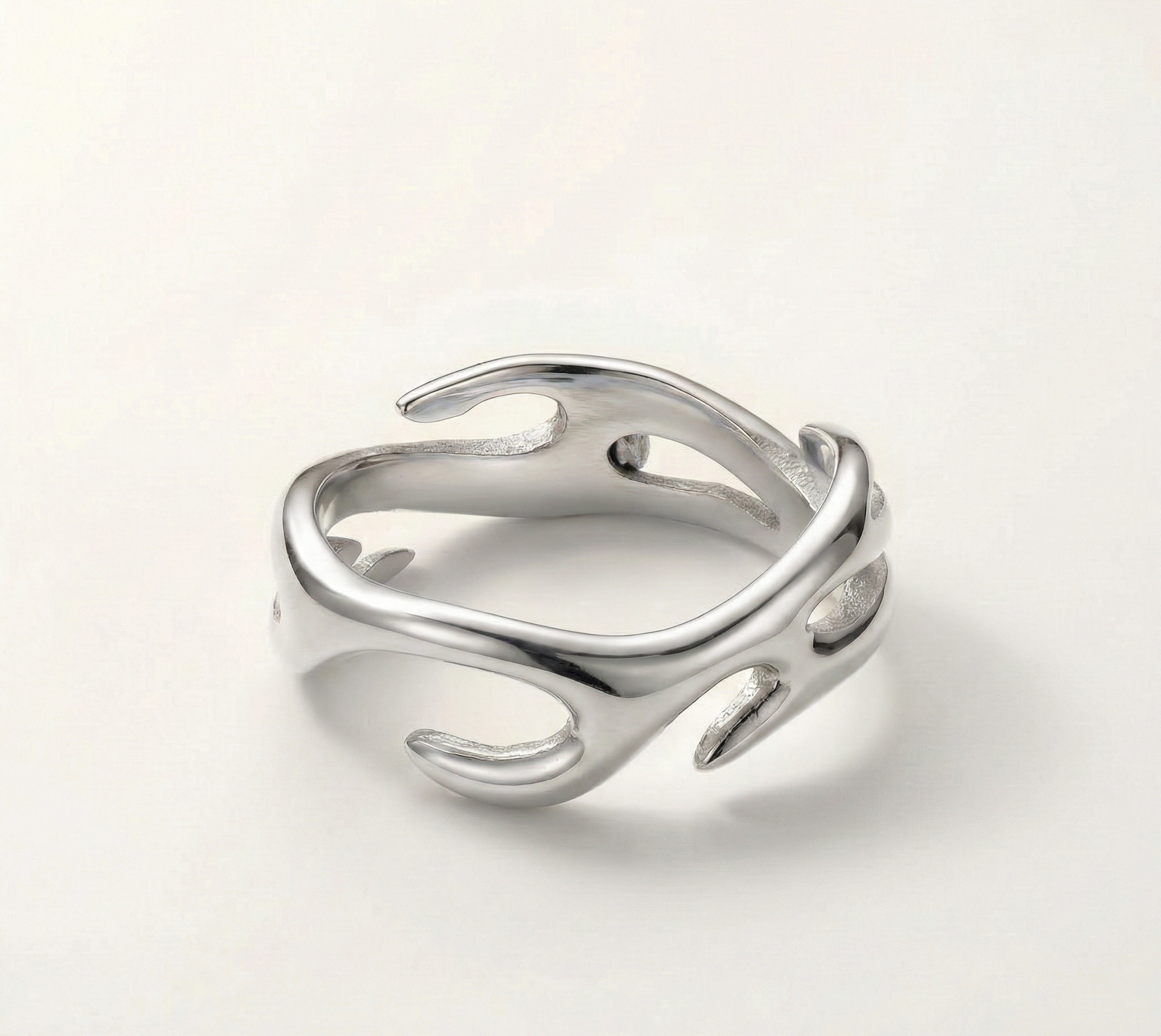 Flame totem ring