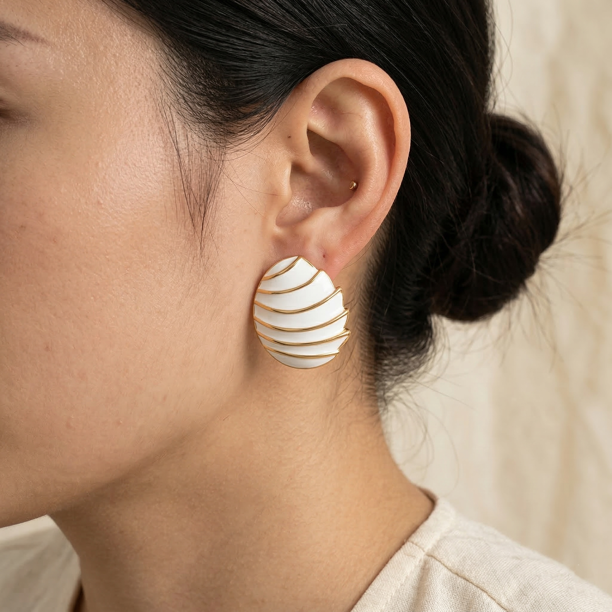 Mariselle Shell Studs