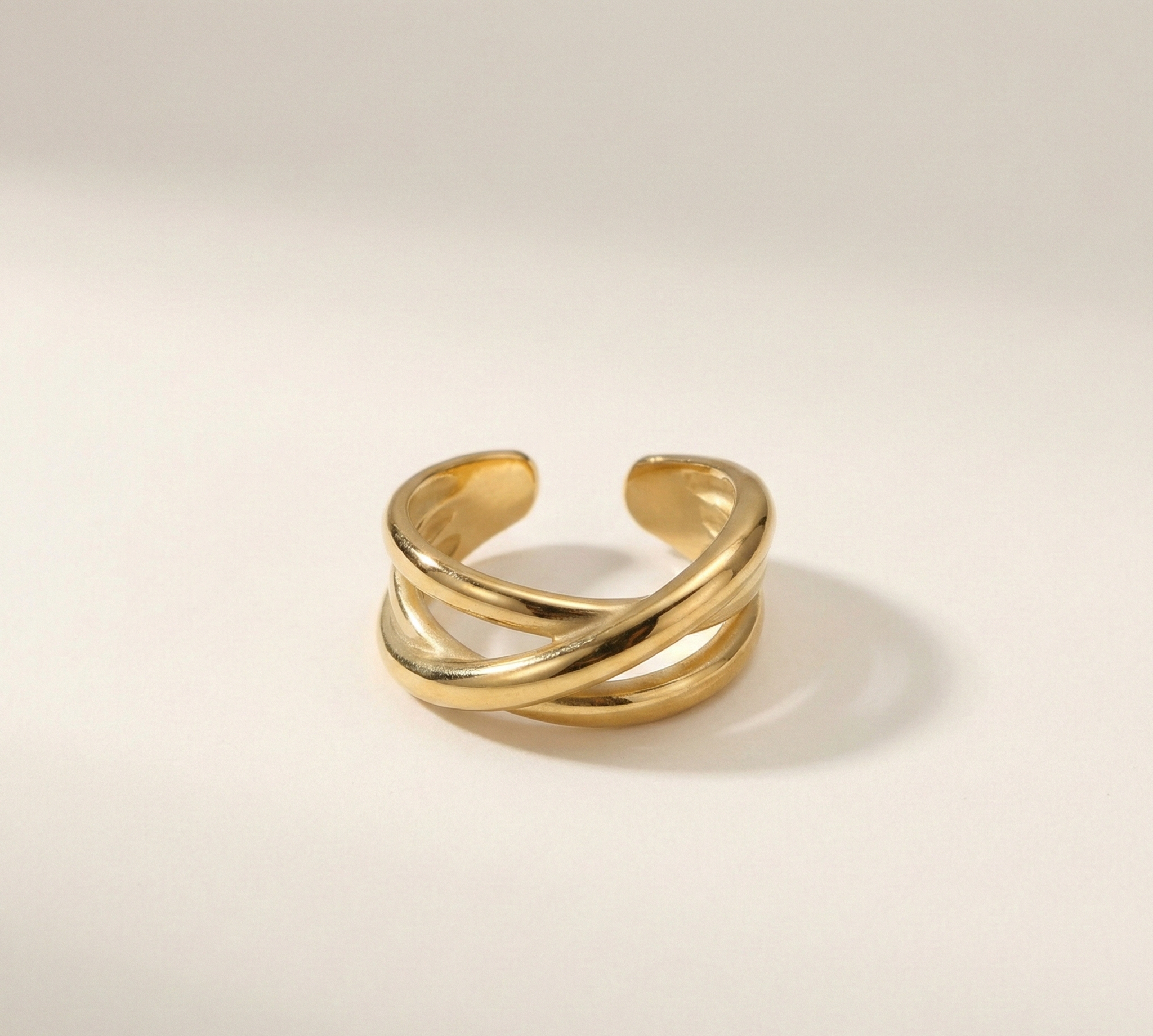 Interlace Gold Ring