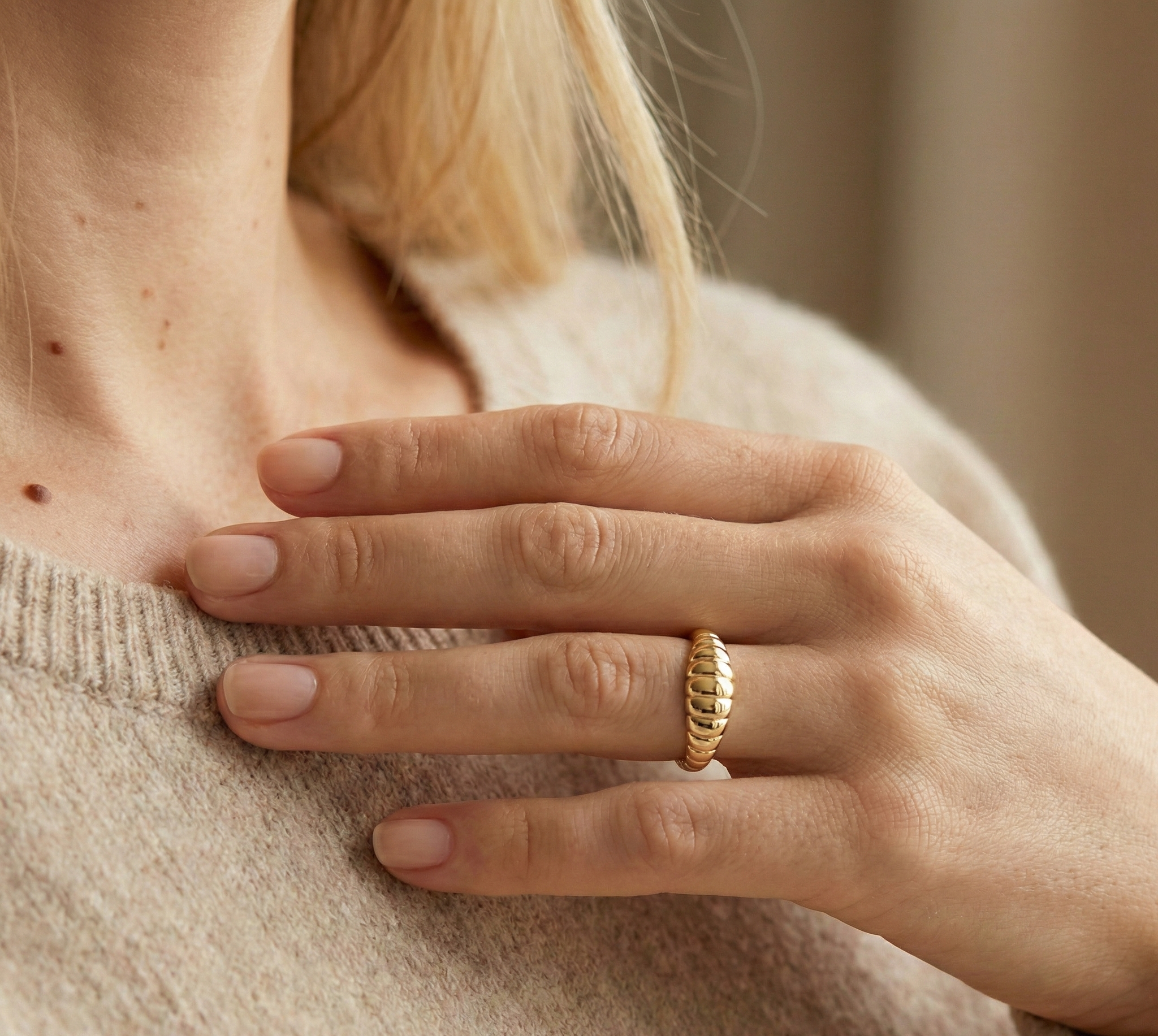 Embossed Croissant Ring