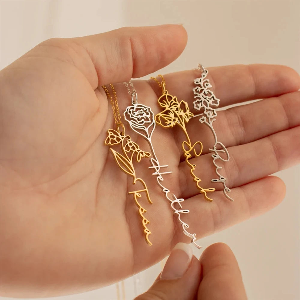 Bloom Signature Name Necklace