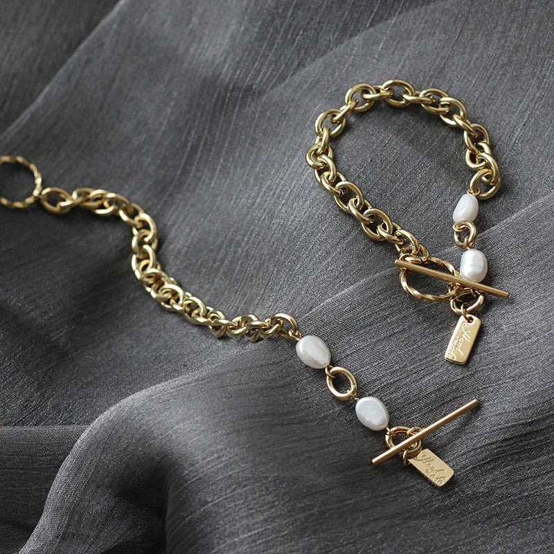 Pearl Link Toggle Bracelet