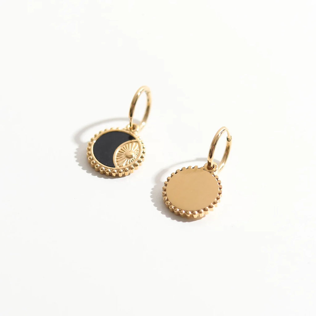 Soluna Medallion Hoops